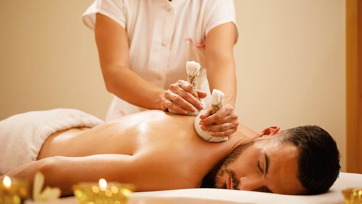 Potli Massage 